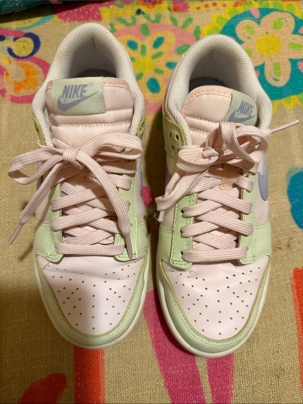 Nike Women’s Pastel Pink and Mint Low-Top Sneakers